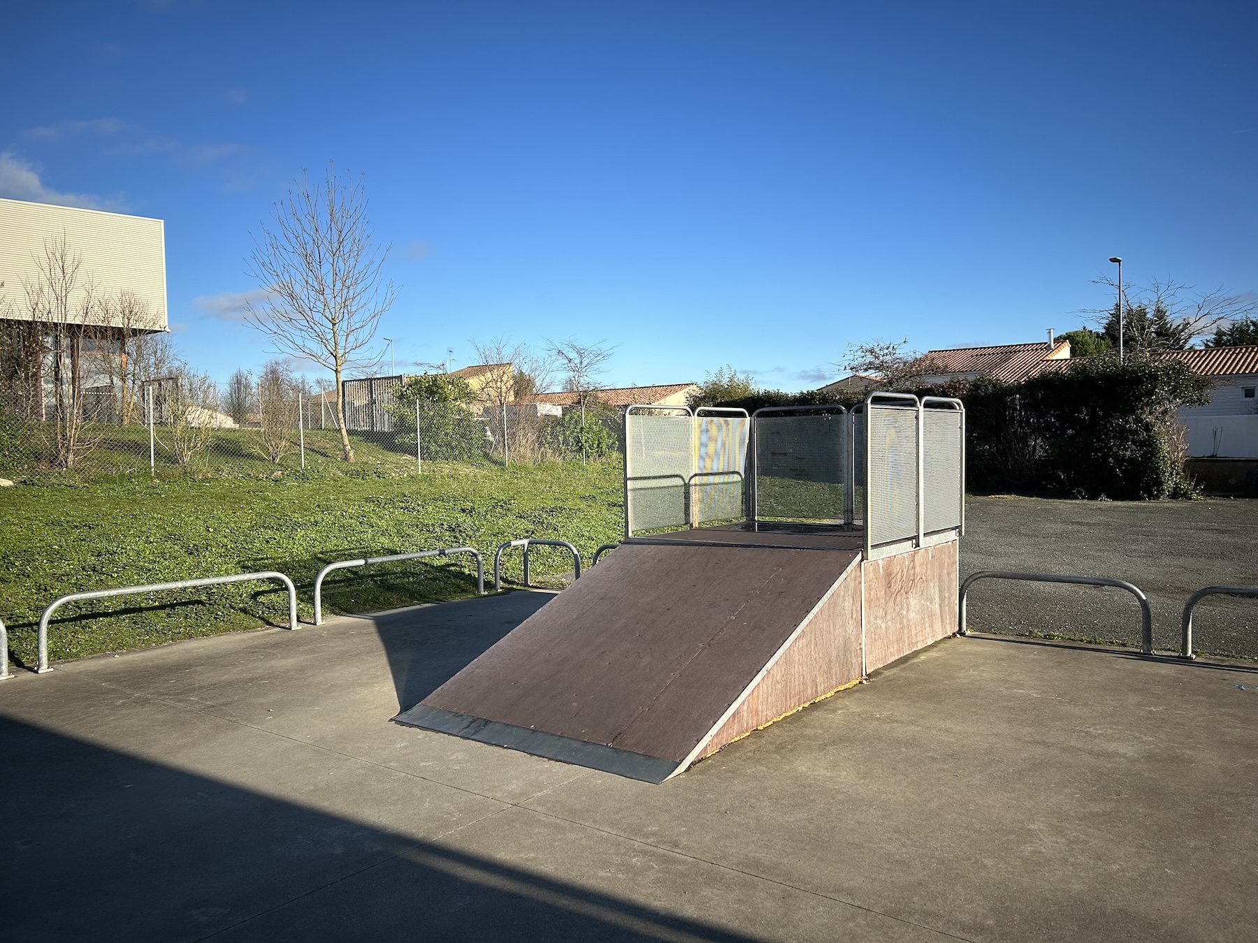 Mauzé sur le Mignon Skatepark